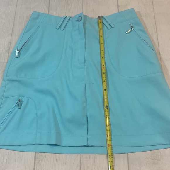 DKNY Golf Skort - Picture 5 of 7